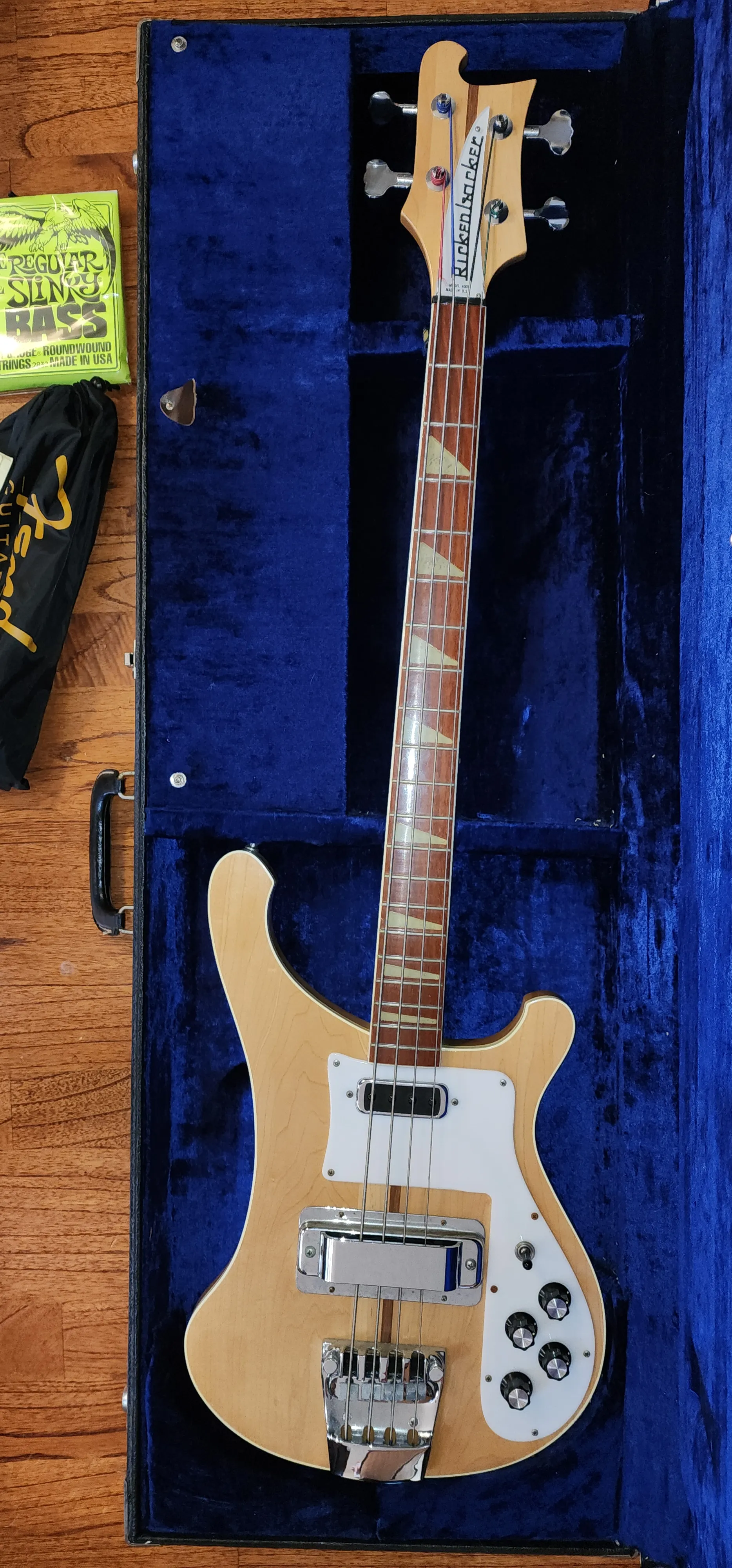 1976 Rickenbacker 4001 Bass